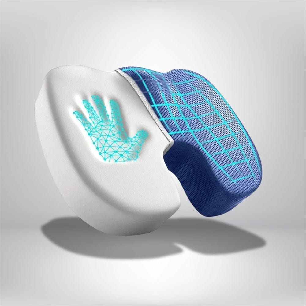 Coussin ergonomique bicolore bleu et blanc avec motif en relief, posé sur un fond neutre