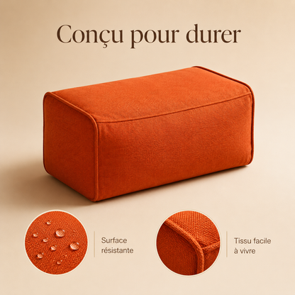 Présentation du tissu résistant et du garnissage du pouf extérieur rectangulaire