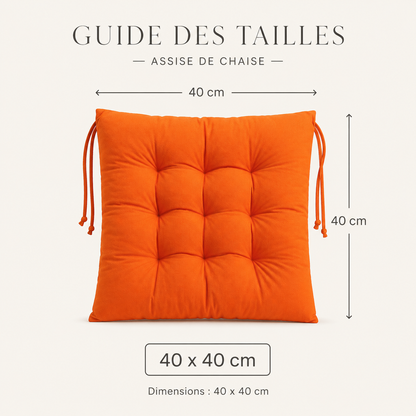 Guide des dimensions du coussin de chaise orange mesurant 40 × 40 cm.