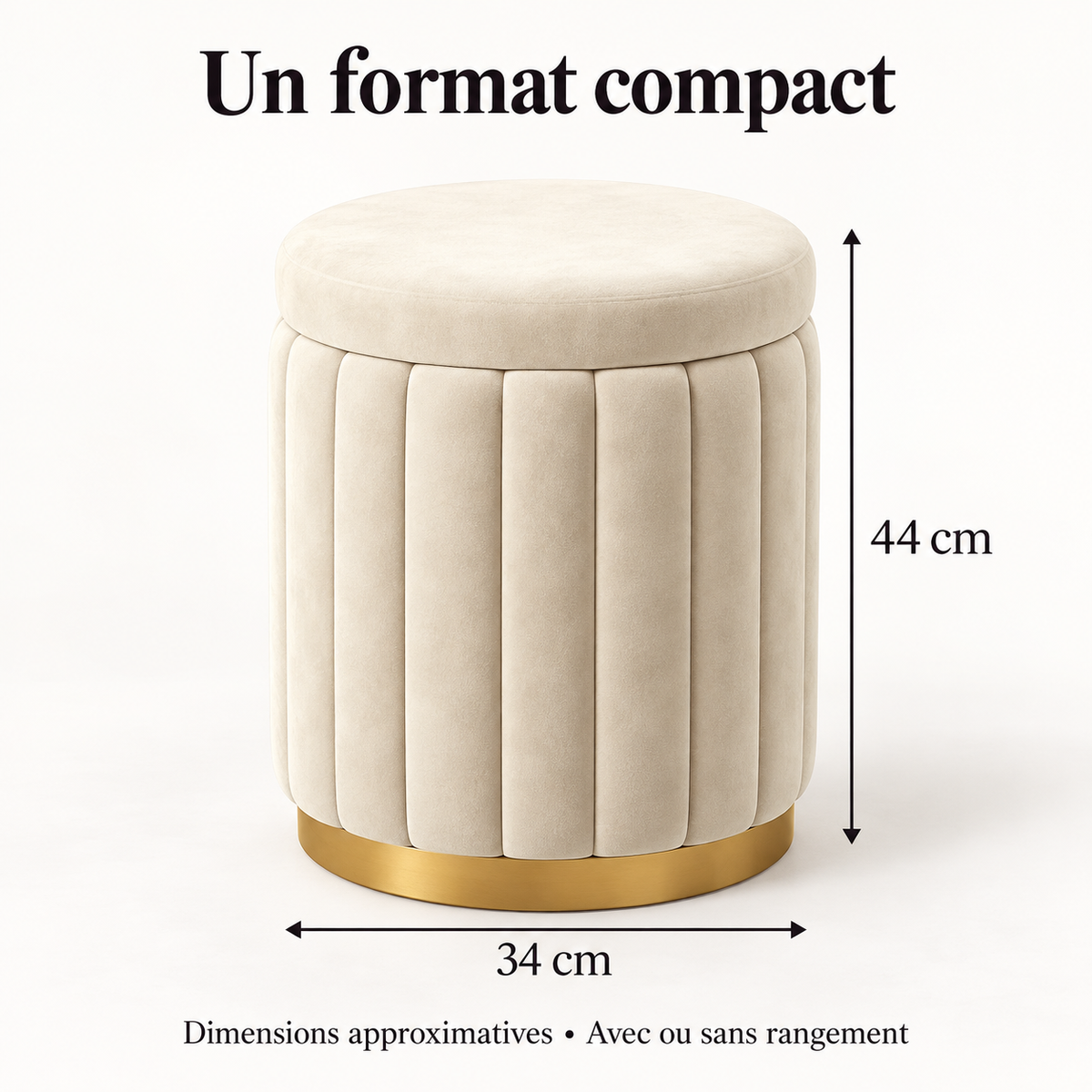 Pouf blanc crème en velours avec ses dimensions : 34 cm de diamètre et 44 cm de hauteur.
