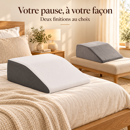 Présentation des deux finitions du coussin repose-jambes : blanc et gris texturé et gris uni