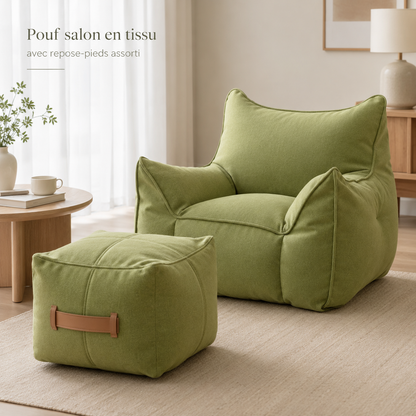 Pouf salon en tissu vert avec repose-pieds assorti dans un intérieur lumineux