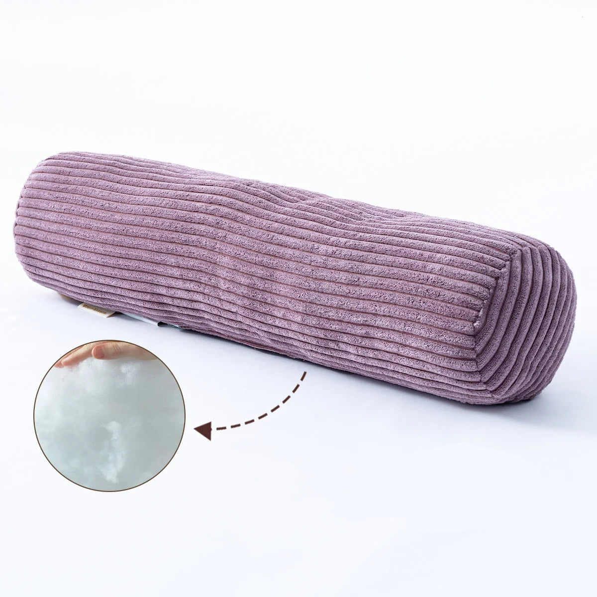 Coussin cylindrique mauve en velours côtelé, avec un aperçu du rembourrage