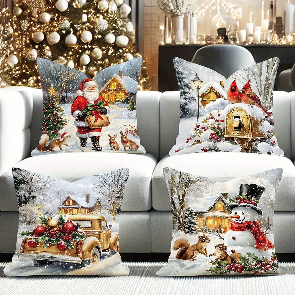 Coussins décoratifs de Noël avec motifs festifs, représentant le Père Noël et des paysages enneigés sur un canapé